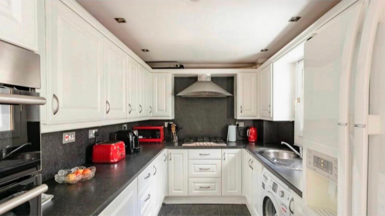 Home To Home Stay Apartment Glasgow Dış mekan fotoğraf
